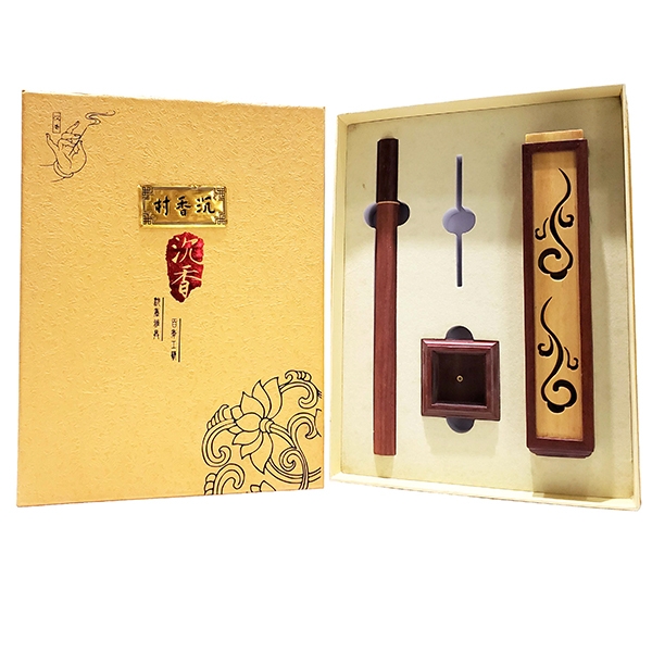 六盘水花纹立香套盒